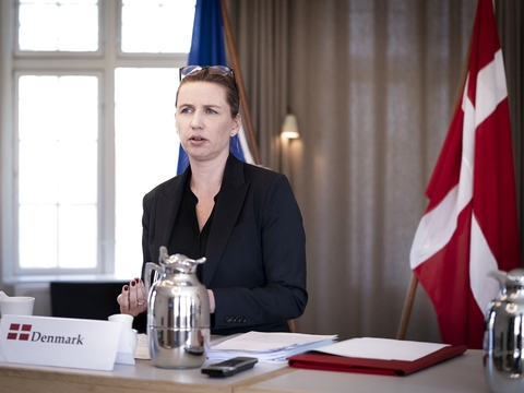 Statsminister Mette Frederiksen holder videomøde med EUs stats- og regeringschefer om corona og genopretningsplan på Marienborg i Kongens Lyngby, torsdag den 23. april 2020. (Foto: Liselotte Sabroe/Ritzau Scanpix)