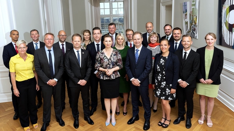Det officielle portrætfoto af den socialdemokratiske regering. (Foto: Keld Navntoft)
