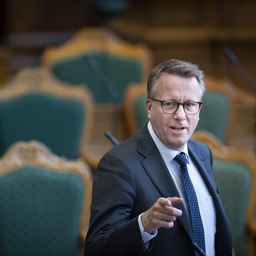 Skatteminister Morten Bødskov (S) oplyser til Berlingske, at man nu vil dele nogle revisionsrapporter med Folketinget, som indtil nu ikke har været delt. (Arkivfoto)