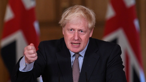 Irland afviser søndag påstande fra den britiske premierminister, Boris Johnson, om, at EU skulle have planer om at destabilisere forholdet mellem Nordirland og det øvrige Storbritannien. Irlands udenrigsminister, Simon Ceveney, siger, at briternes ry som forhandlingspartner bliver skadet af Johnsons påstande.