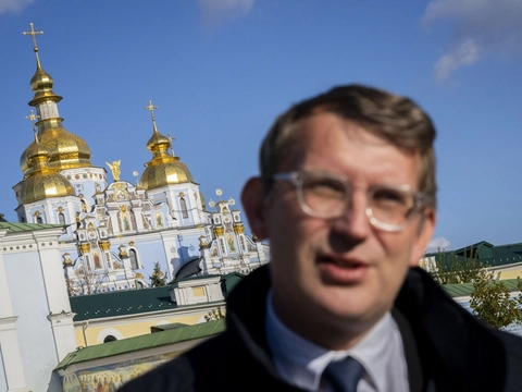 Siden Jakob Ellemann-Jensen gik af som formand, har Troels Lund Poulsen været i Kyiv i Ukraine.