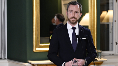 Der er rigeligt at se til for Jakob Ellemann-Jensen (V) i øjeblikket. (Arkivfoto)