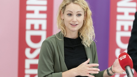 Et forslag om at forlænge Enhedslistens roationsordning kommer ikke til afstemning på partiets årsmøde. Dermed har politisk ordfører Pernille Skipper for nuværende ikke mulighed for at stille op igen til Folketinget for partiet.