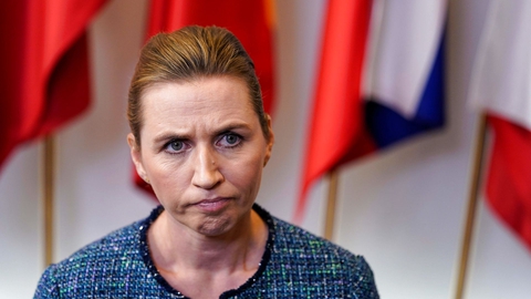 Mette Frederiksen er i et forklaringsproblem. 